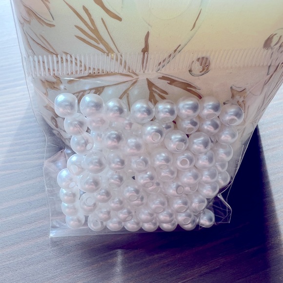 🆕 NEW 100 pcs 6 mm White Pearl Beads Perles lustrées blanches Round - Picture 5 of 16